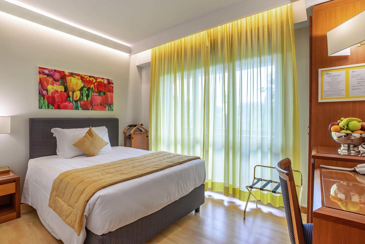 Hotel La Giocca Rome Extérieur photo